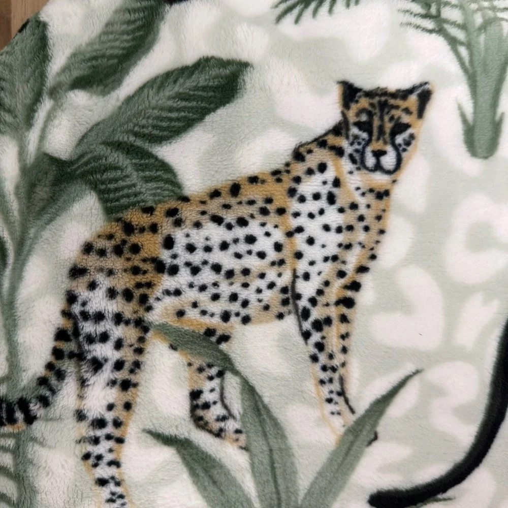 House Of Verdi panther leopard